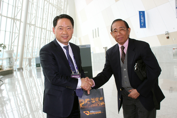 Hadiri GIIAS dan IIAC, Presiden OICA Kim-Yong Geun sudah Tiba di Indonesia