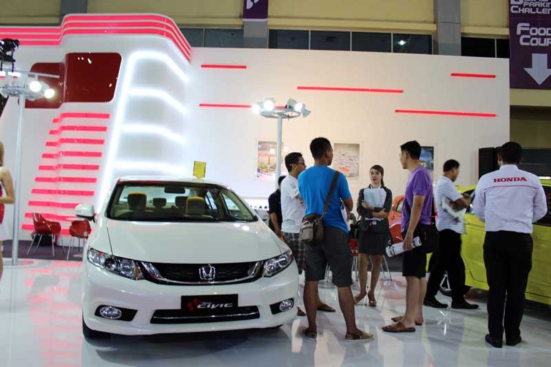 Hari Kedua GIIAS 2015 Makassar, Minat Masyarakat Meningkat