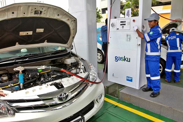 Pertamina Installs New Gas Fuel Stations in Jakarta