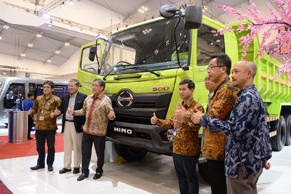 Daihatsu, Hino, Suzuki Tulang Punggung Ekspor Mobil Niaga dari Indonesia