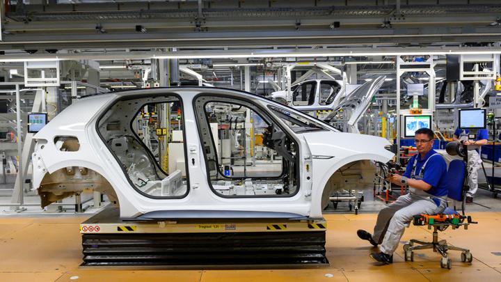 Sekilas Catatan Perjalanan Industri Otomotif Indonesia