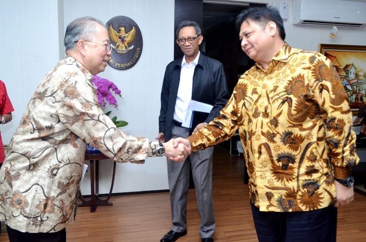 Pemerintah Beri Sinyal Stimulus Rp 70 Triliun untuk Pemulihan Industri Otomotif