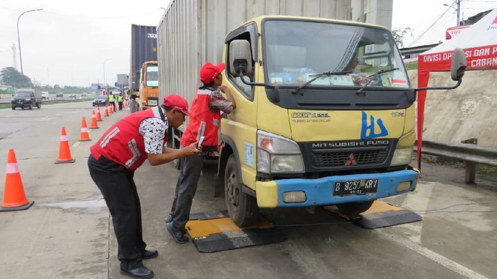 Pengamat Transportasi: Masih Banyak Truk ODOL,  Sanksi Harus Ditingkatkan